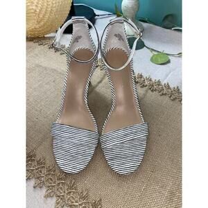 Kelly & Katie Women’s size 7.5M Kirstie Black White Pinstriped Ankle Strap Heels